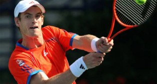 Murray hands Djokovic first loss of season; Federer in final