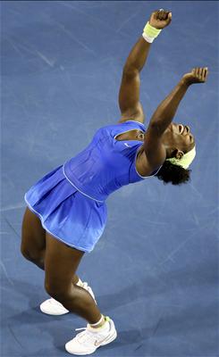 Serena Williams cruushes Dinara Safina to win Australian Openm 2009