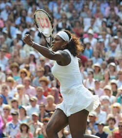 Serena Williams defeated Elena Dementieva in semifinal of Wimbledon 2009