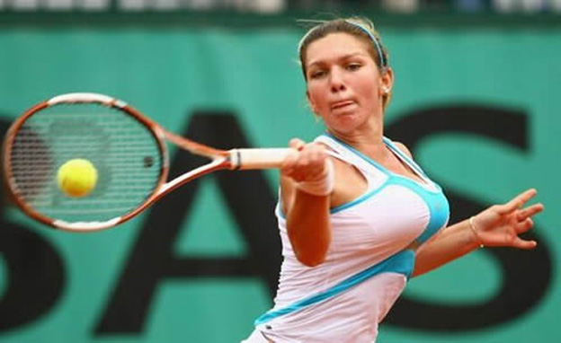 Tennis Player Simona Halep Big Tits