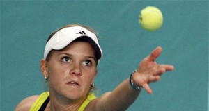 Melanie Oudin Dancing in Paris!