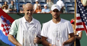 Ljubicic Outserves Roddick