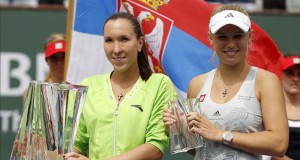 Jankovic Leaves No Doubt Against Wozniacki