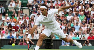 Roger Federer Survived in the first round match at Wimbledon 2010