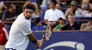 Fish Downs Roddick, Ready For Isner