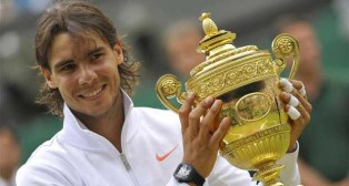 Rafa Nadal Overcomes Tomas Berdych to Win Wimbledon 2010 Mens Title