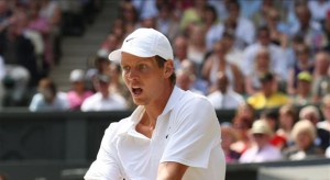 Berdych Squeezes By, Querrey Outgunned