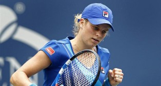 Clijsters, Williams and Stosur all Move On