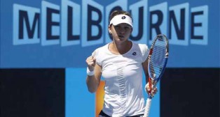 Australian Open 2011 – Stosur And Tomic Keep Home Hopes Alive