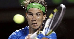 Djokovic, Nadal enter quarterfinals, Roddick loses