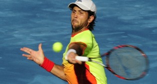 Verdasco stuns Nadal; Djokovic, Federer win