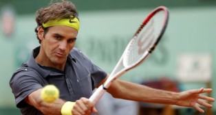 Djokovic, Federer Escape!